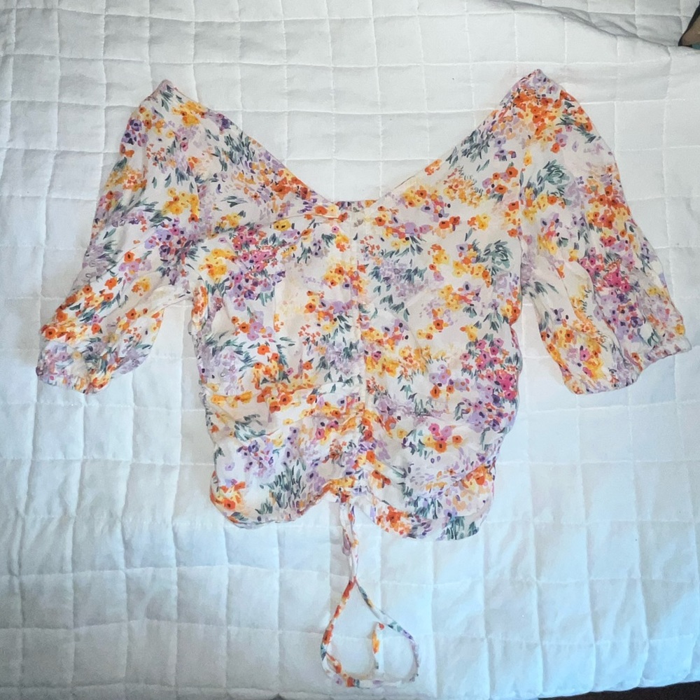 H&M Crop Top - Picture 2 of 2